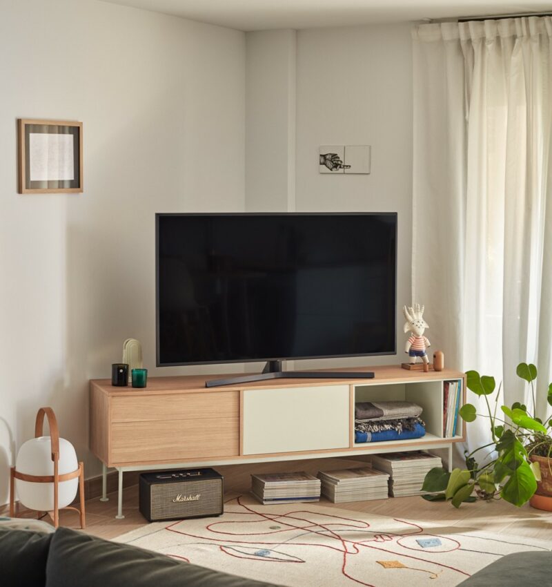 Yoko, Mueble TV 2C/1P - Roble/Crema - Imagen 10